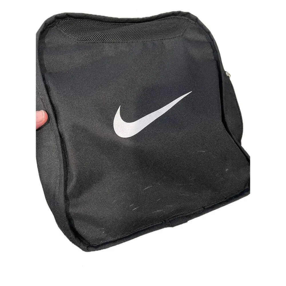 Nike Brasilia 9.5 Black Medium 60L Duffel Gym Bag